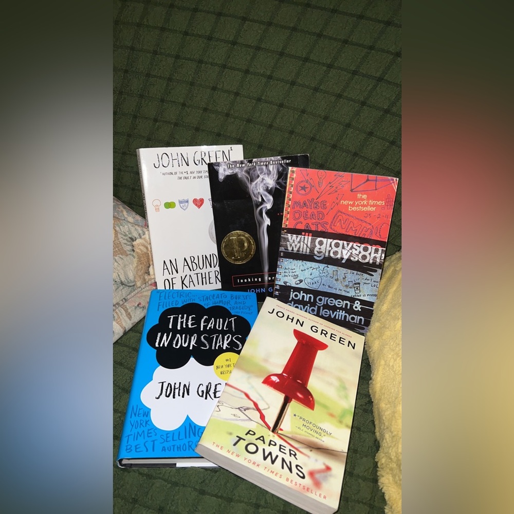 John Green 5 Books in 1 Purchase - The Fault In Our Stars plus more! Worth $59